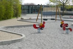 Betoformos betoniniai borteliai žaidimų aikštelėje